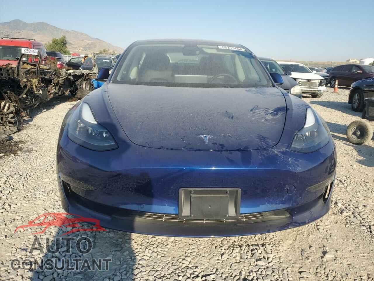 TESLA MODEL 3 2022 - 5YJ3E1EB5NF144845