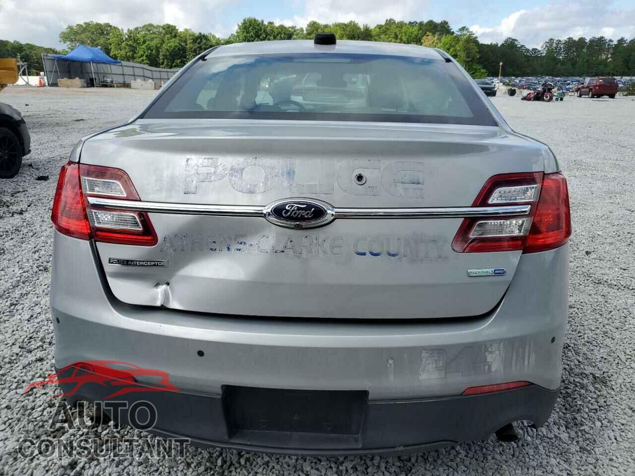 FORD TAURUS 2016 - 1FAHP2MK8GG150564