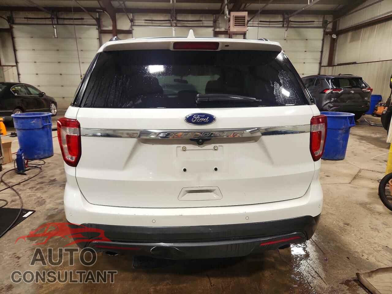 FORD EXPLORER 2017 - 1FM5K7B89HGD43917
