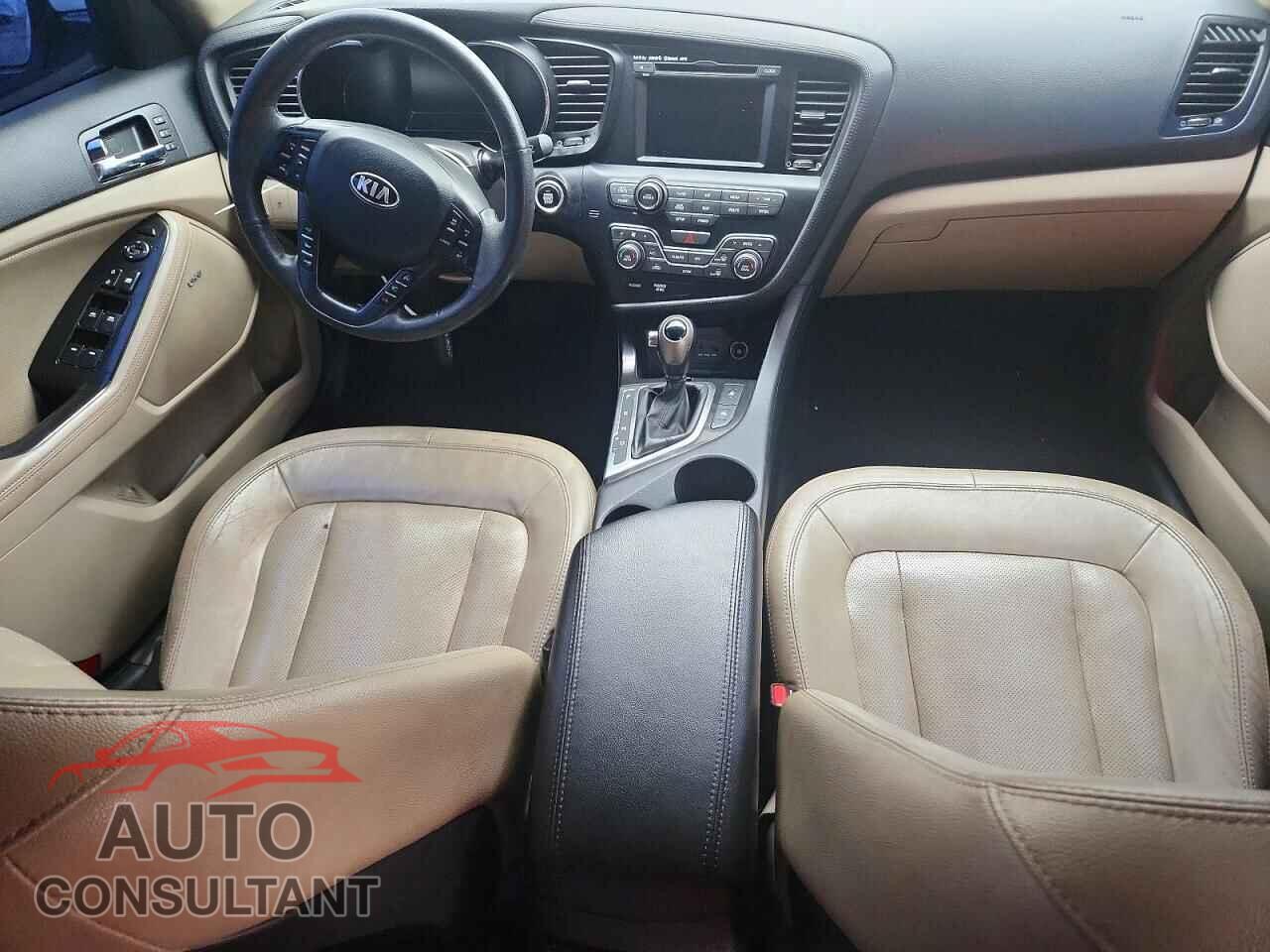 KIA OPTIMA 2012 - KNAGM4AD2C5031184