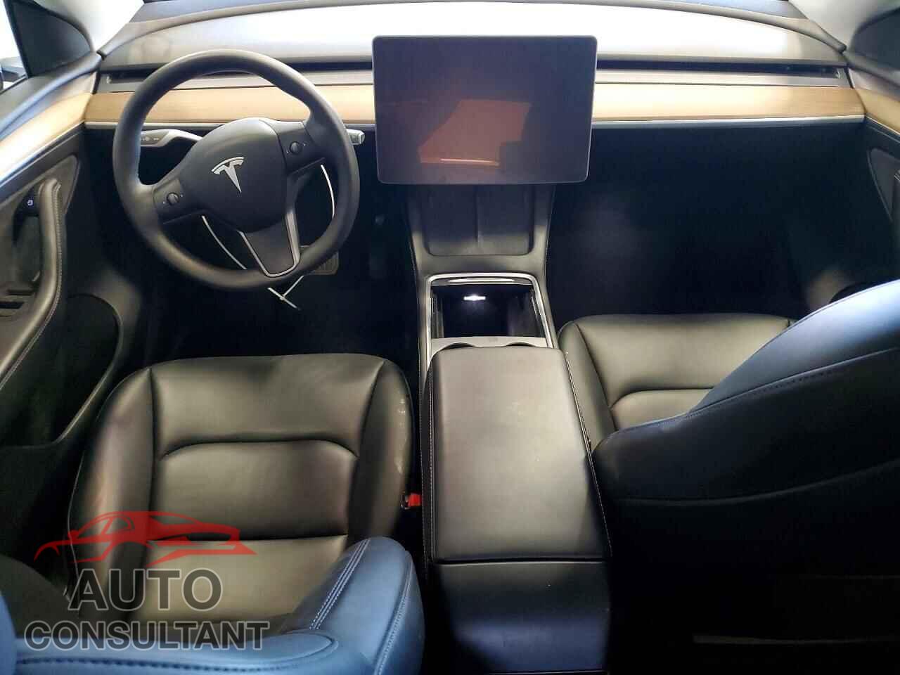 TESLA MODEL Y 2023 - 7SAYGDEE6PA076103