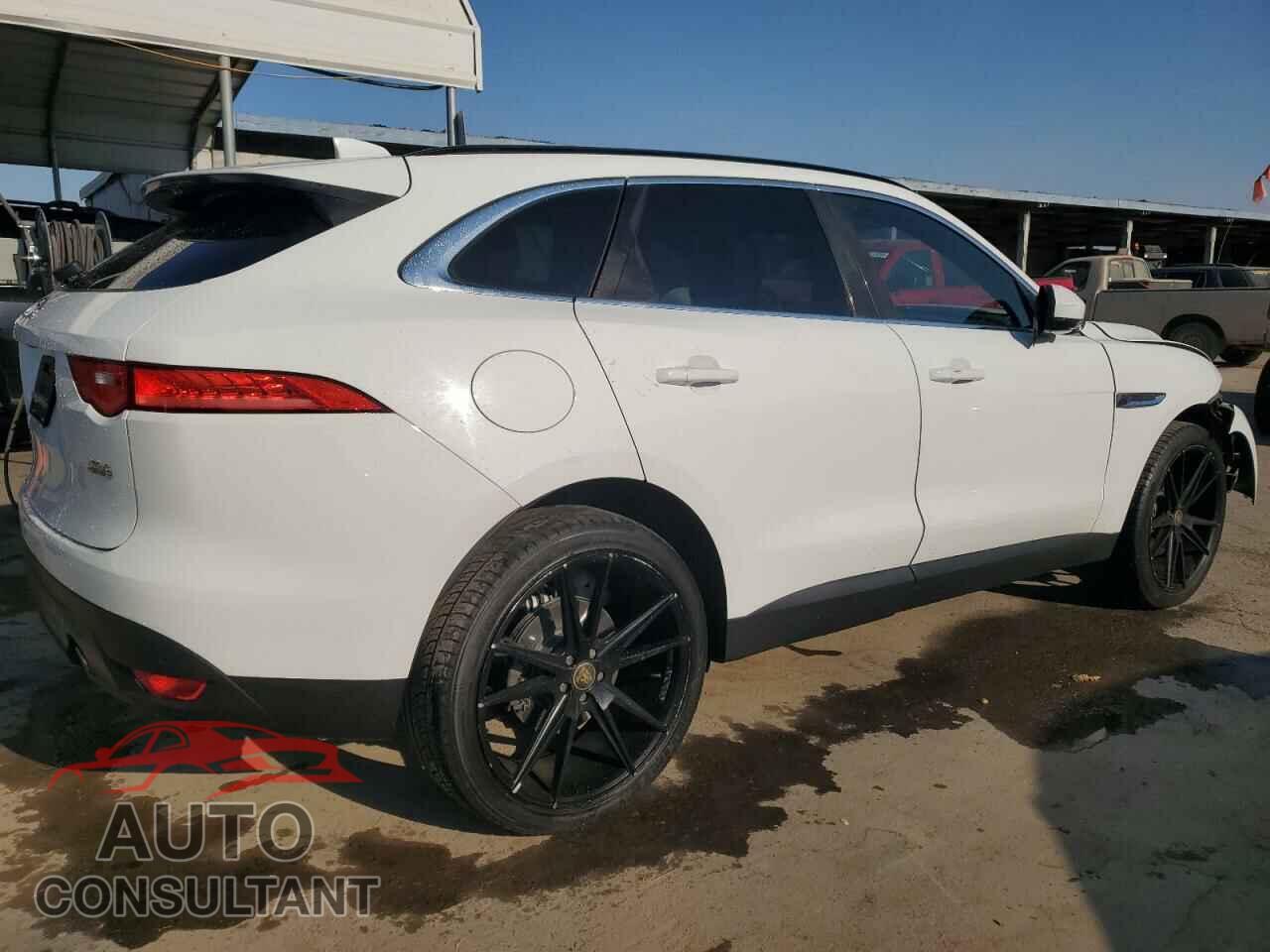 JAGUAR F-PACE 2017 - SADCK2BV1HA059080