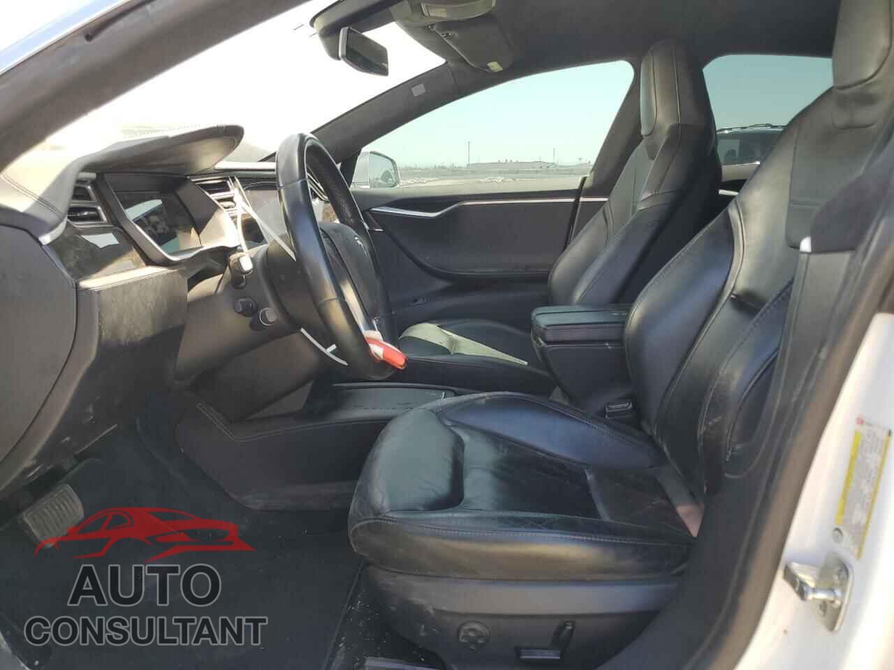TESLA MODEL S 2016 - 5YJSA1E15GF156933
