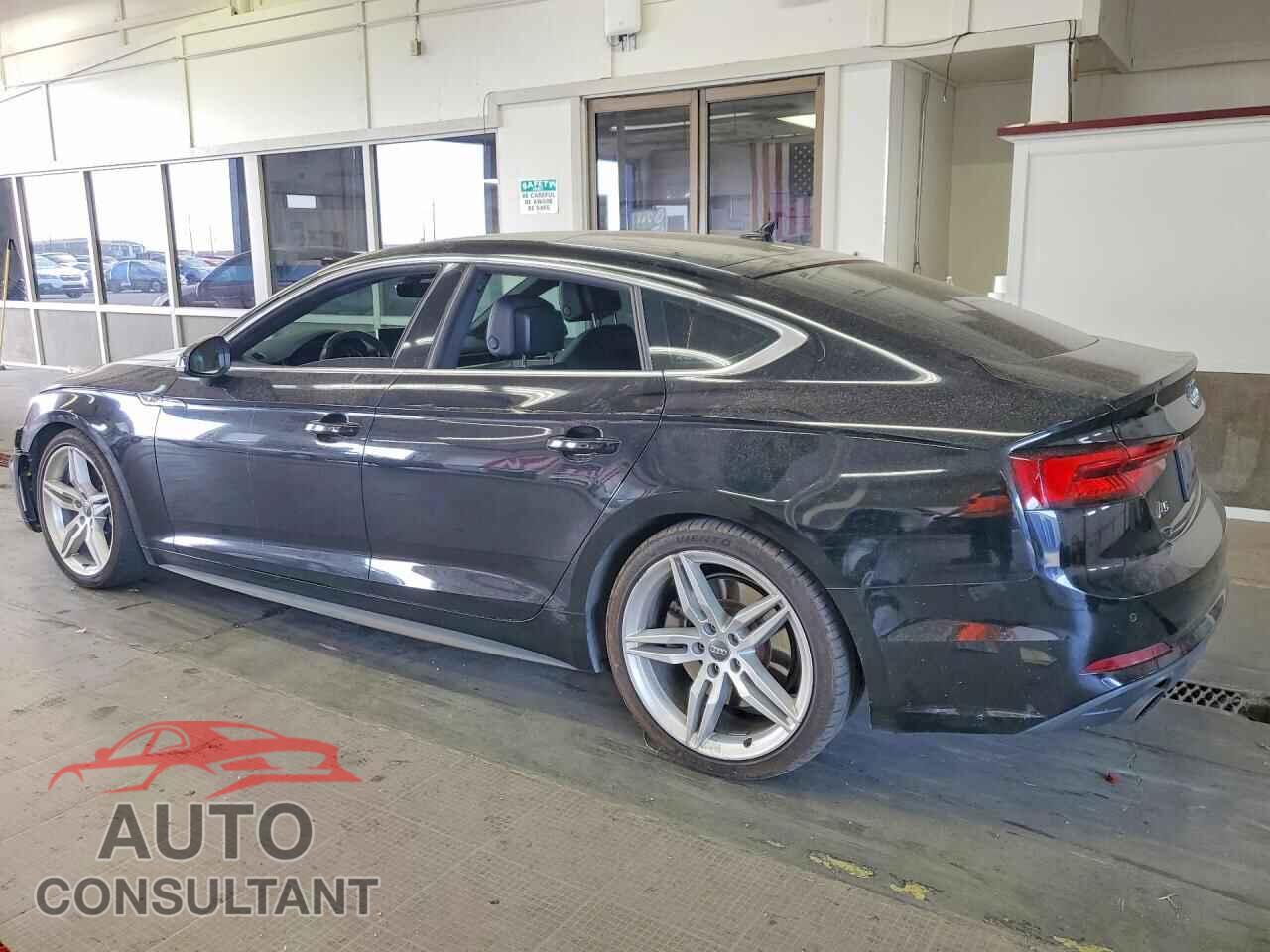 AUDI A5 2018 - WAUENCF52JA125487