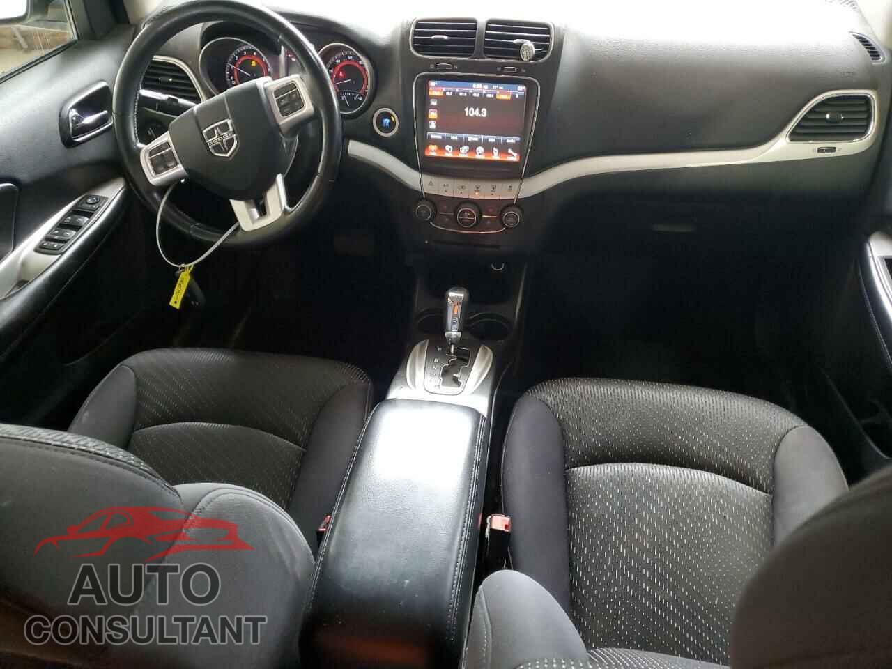 DODGE JOURNEY 2013 - 3C4PDDBG1DT521452