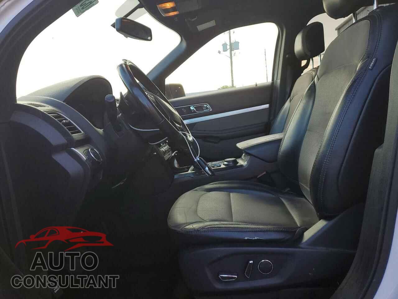 FORD EXPLORER 2017 - 1FM5K8D86HGD47989