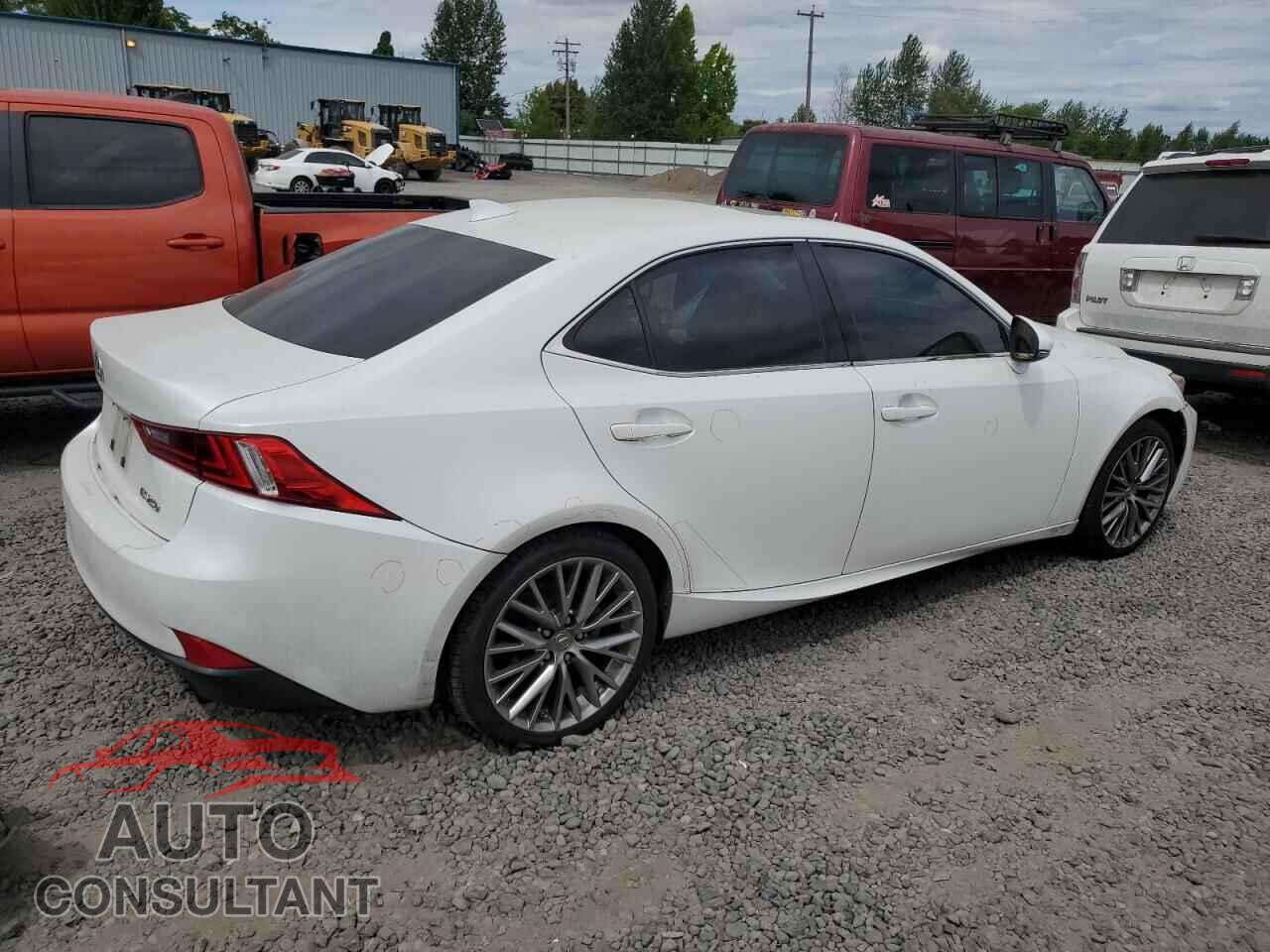 LEXUS IS 2014 - JTHBF1D29E5014027