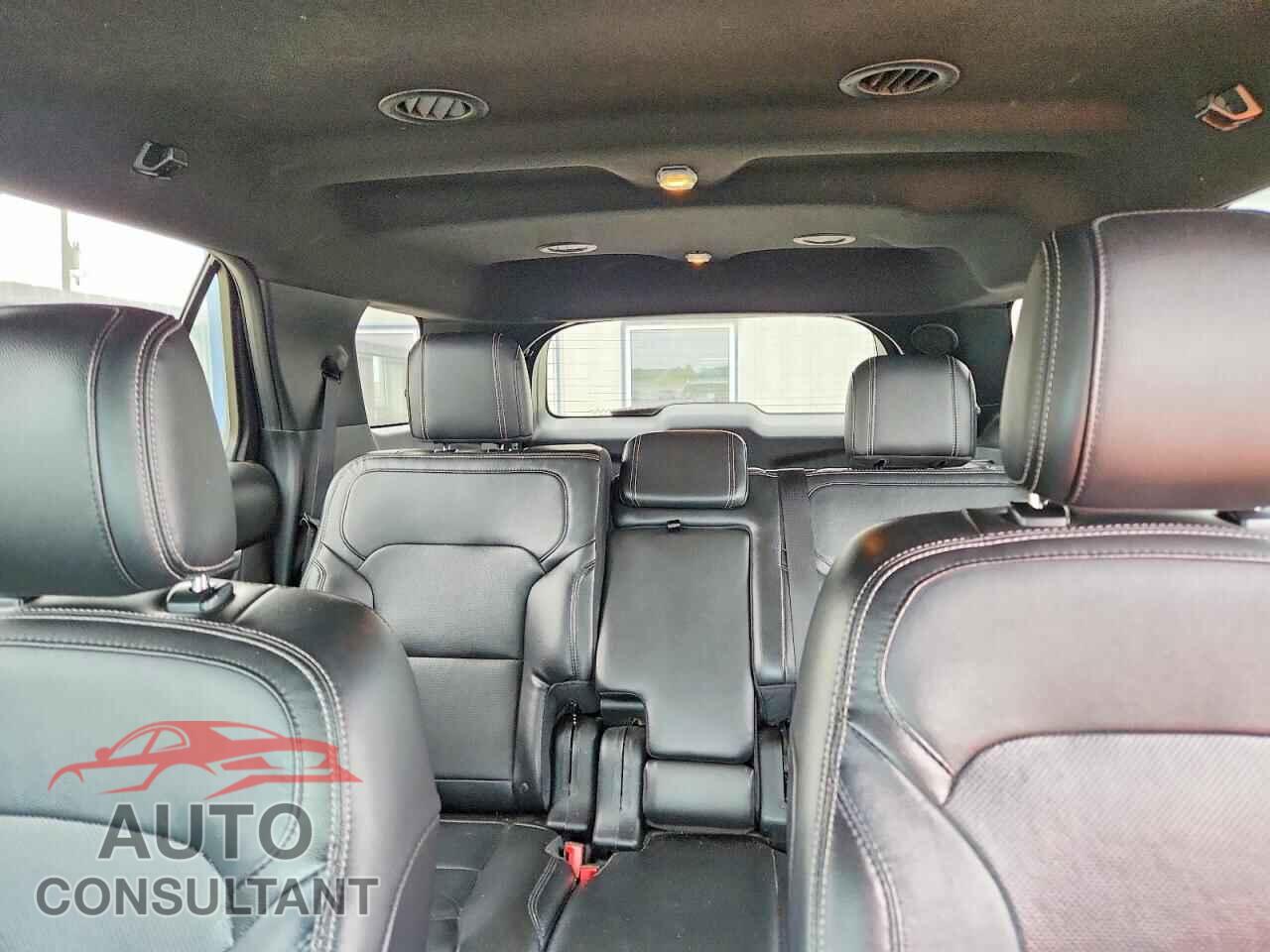FORD EXPLORER 2018 - 1FM5K8F86JGB33412