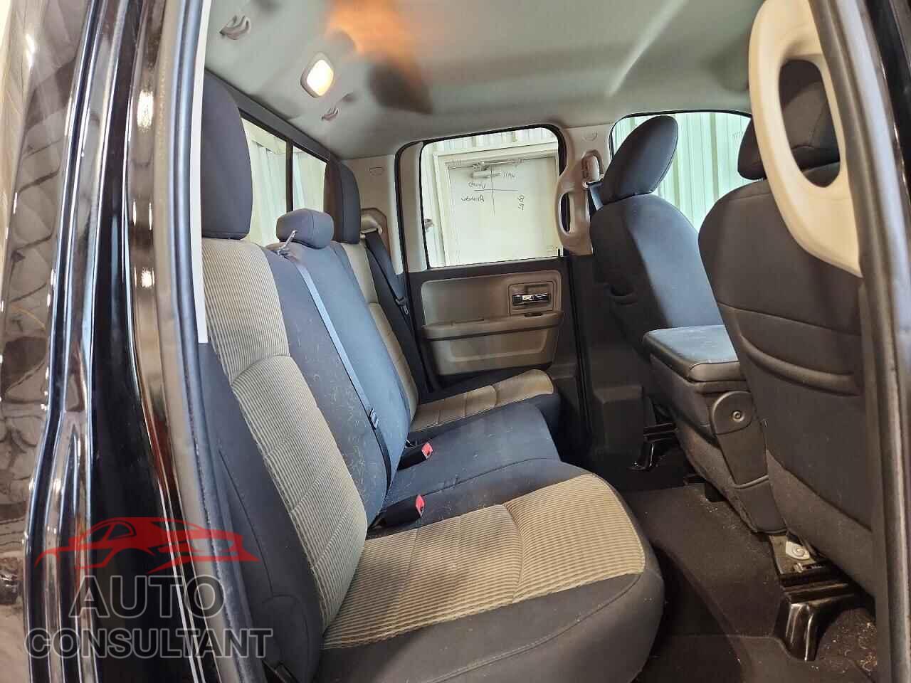 DODGE RAM 1500 2012 - 1C6RD7GT3CS162127