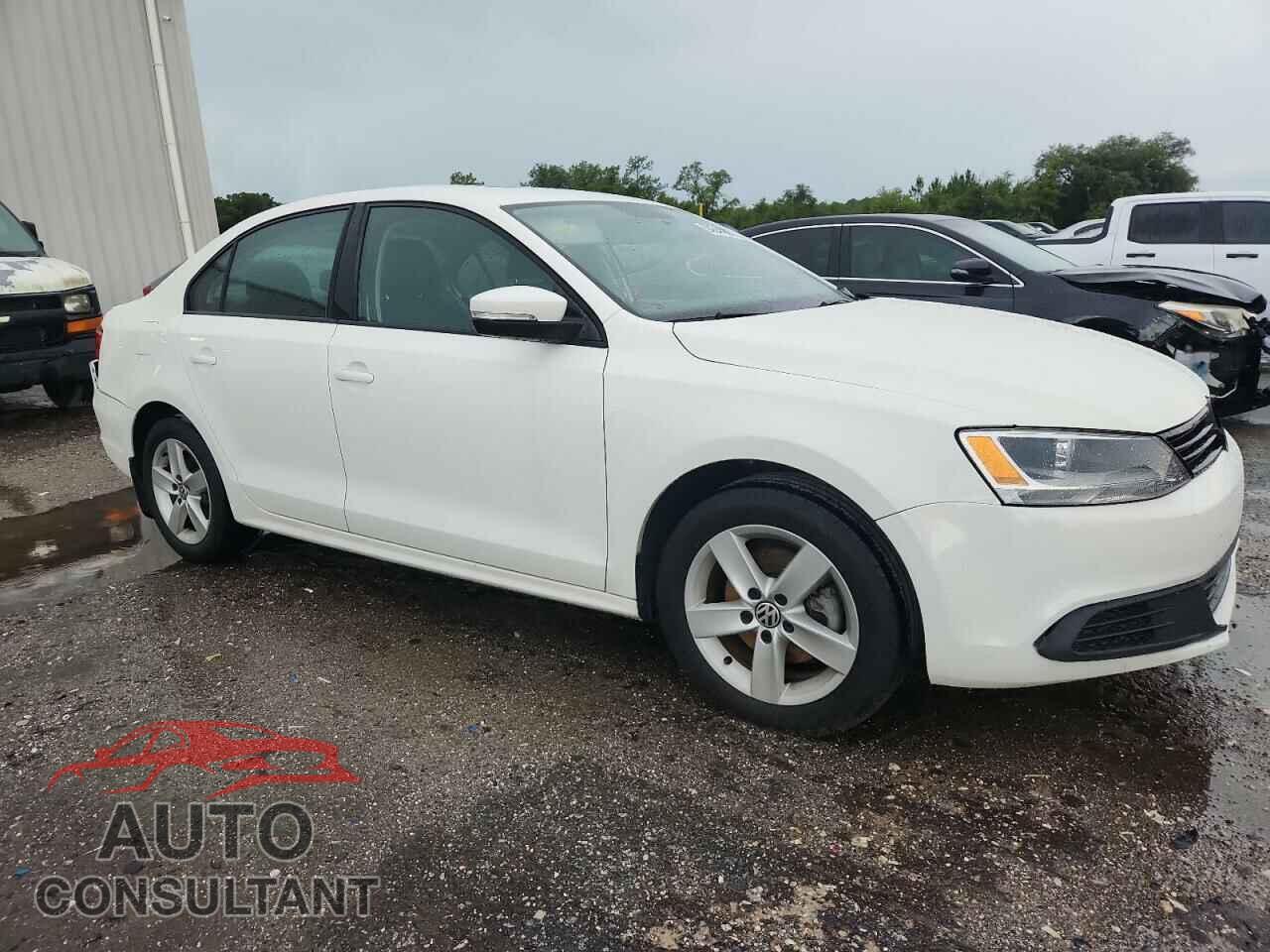 VOLKSWAGEN JETTA 2012 - 3VWLL7AJ3CM088190