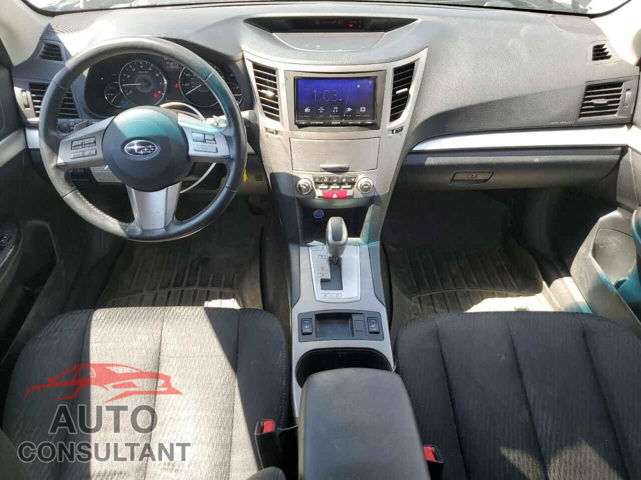 SUBARU OUTBACK 2011 - 4S4BRBCC3B3310401