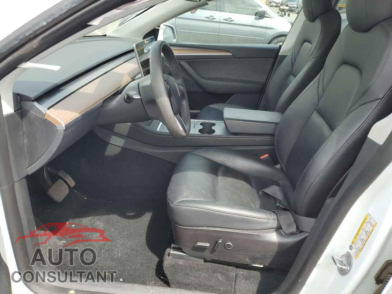 TESLA MODEL Y 2022 - 7SAYGDEE6NF545254