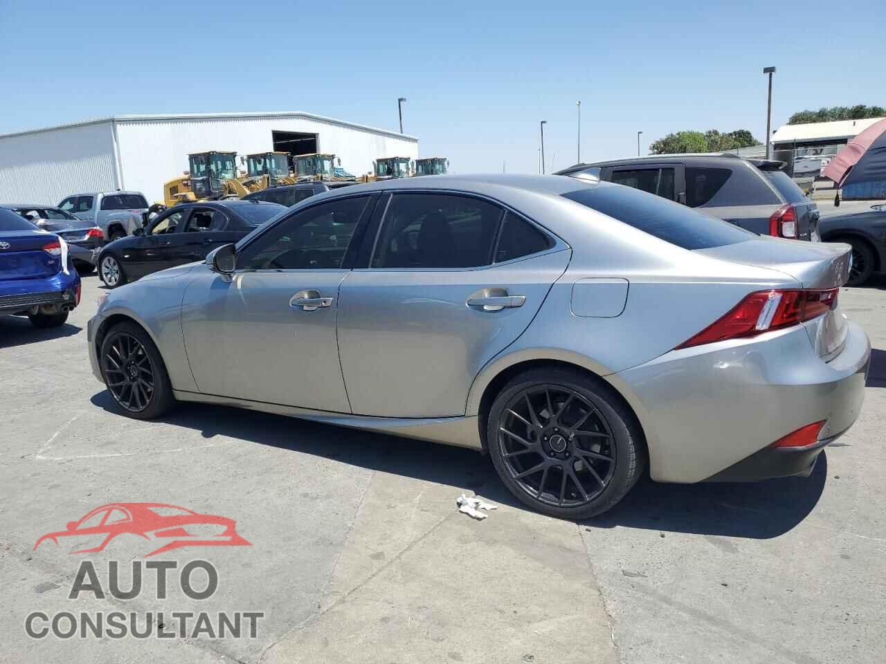 LEXUS IS 2014 - JTHBF1D28E5040683