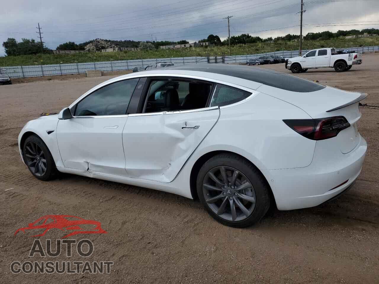 TESLA MODEL 3 2018 - 5YJ3E1EB0JF108524