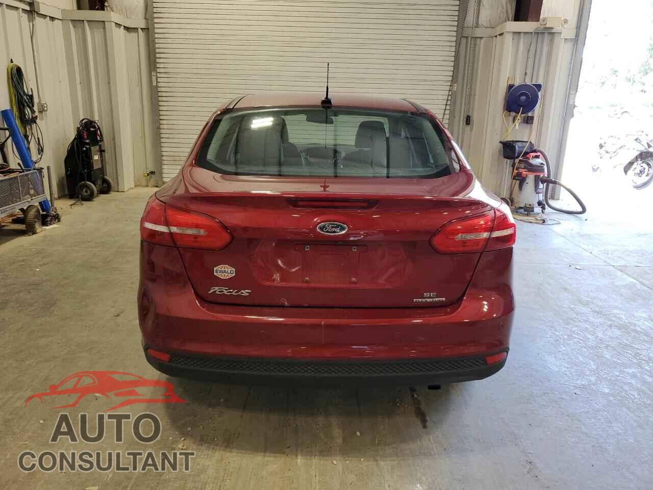 FORD FOCUS 2016 - 1FADP3F21GL302368