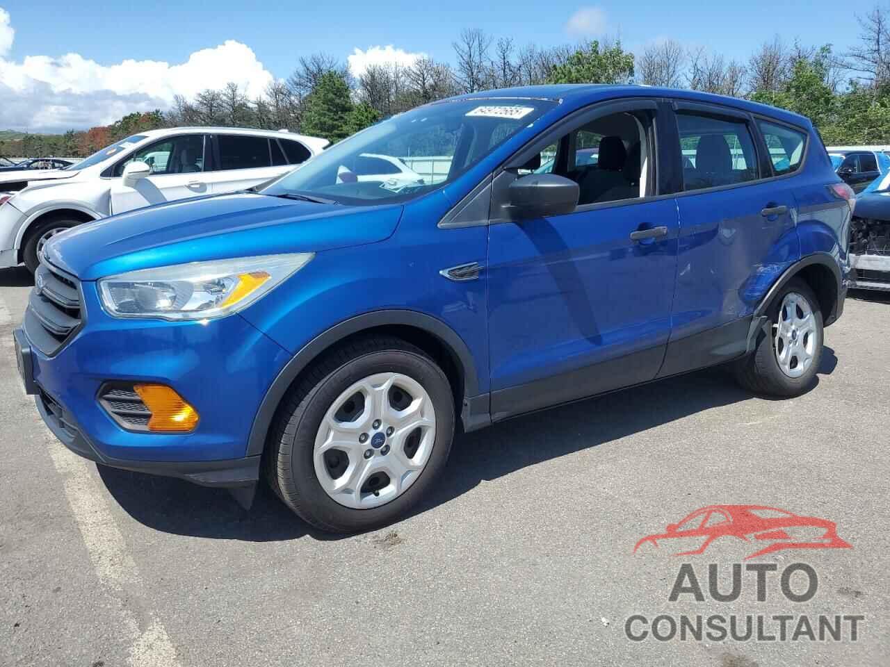 FORD ESCAPE 2017 - 1FMCU0F70HUB26817