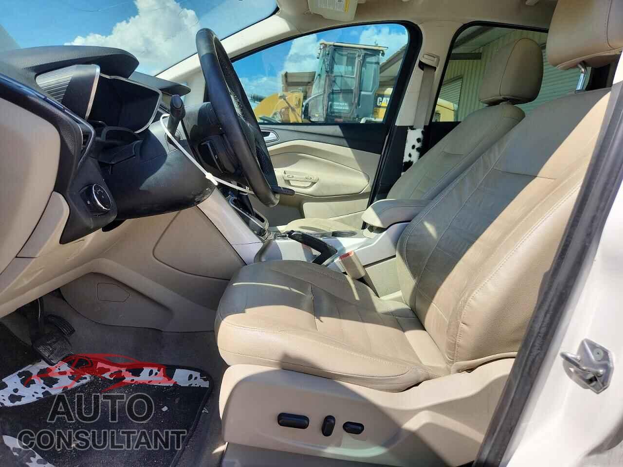 FORD CMAX 2013 - 1FADP5BU1DL501855