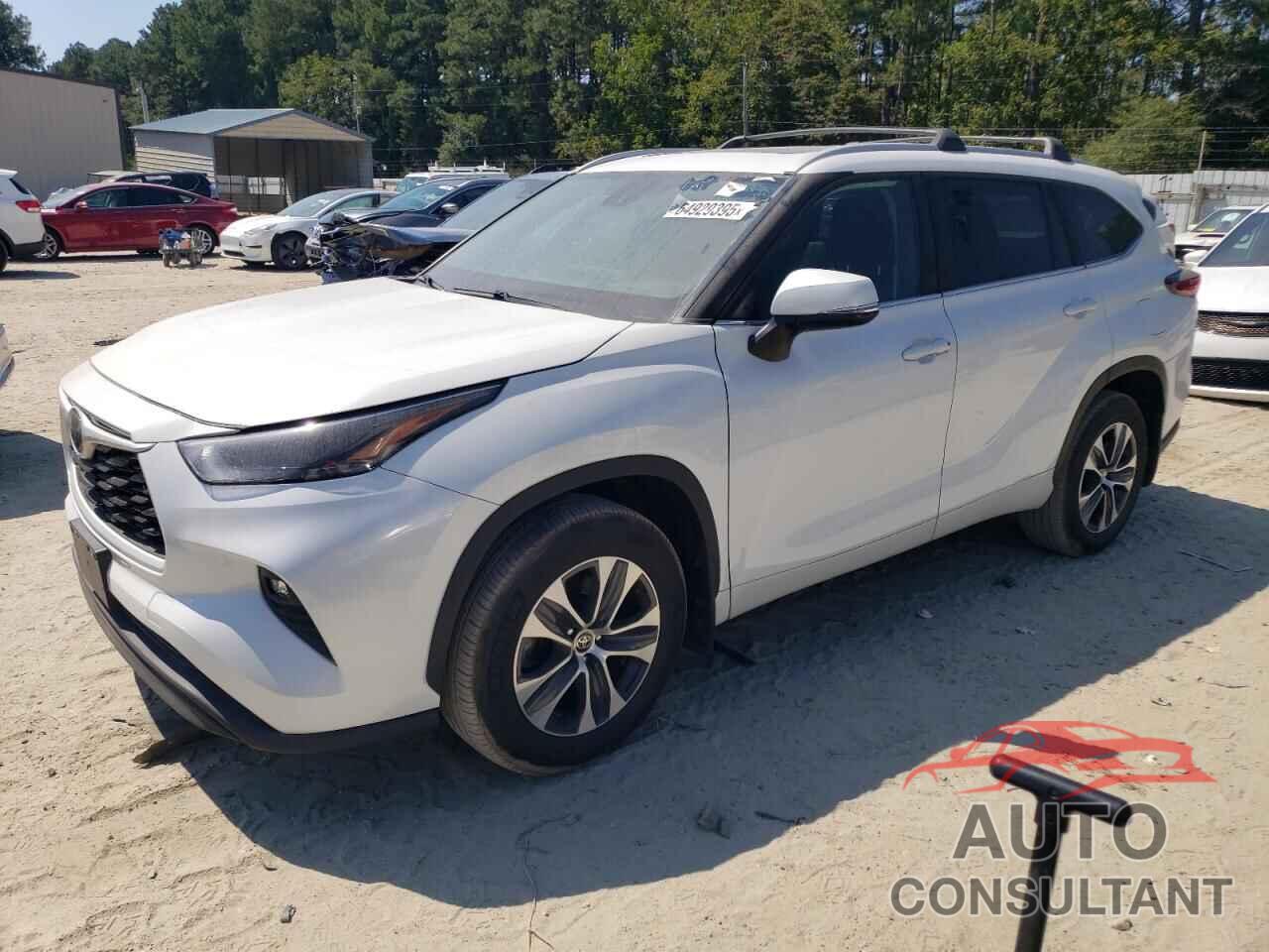 TOYOTA HIGHLANDER 2023 - 5TDKDRBH4PS038763