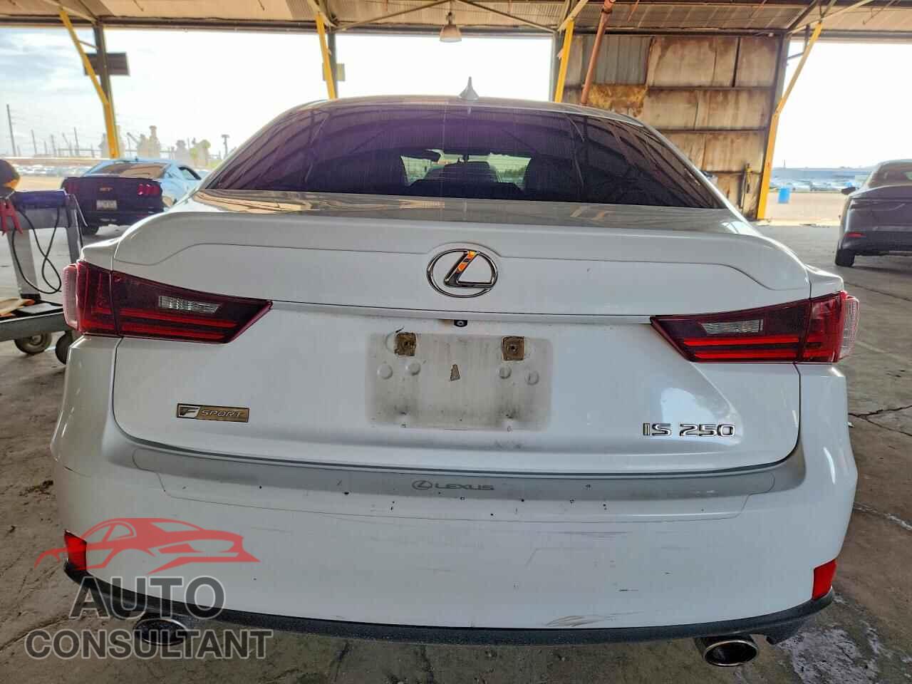 LEXUS IS 2015 - JTHBF1D29F5074200