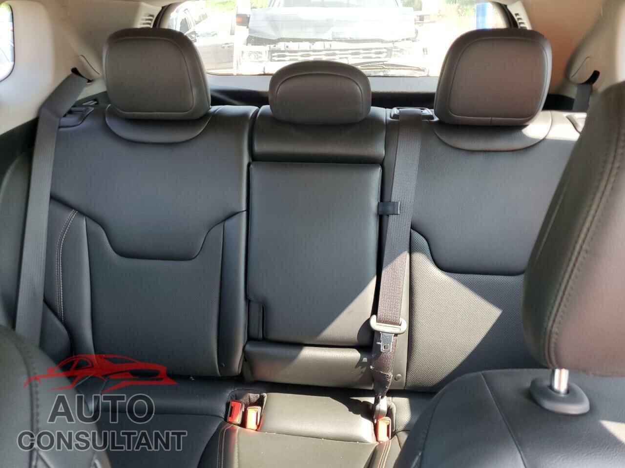 JEEP COMPASS 2022 - 3C4NJDCB5NT121883