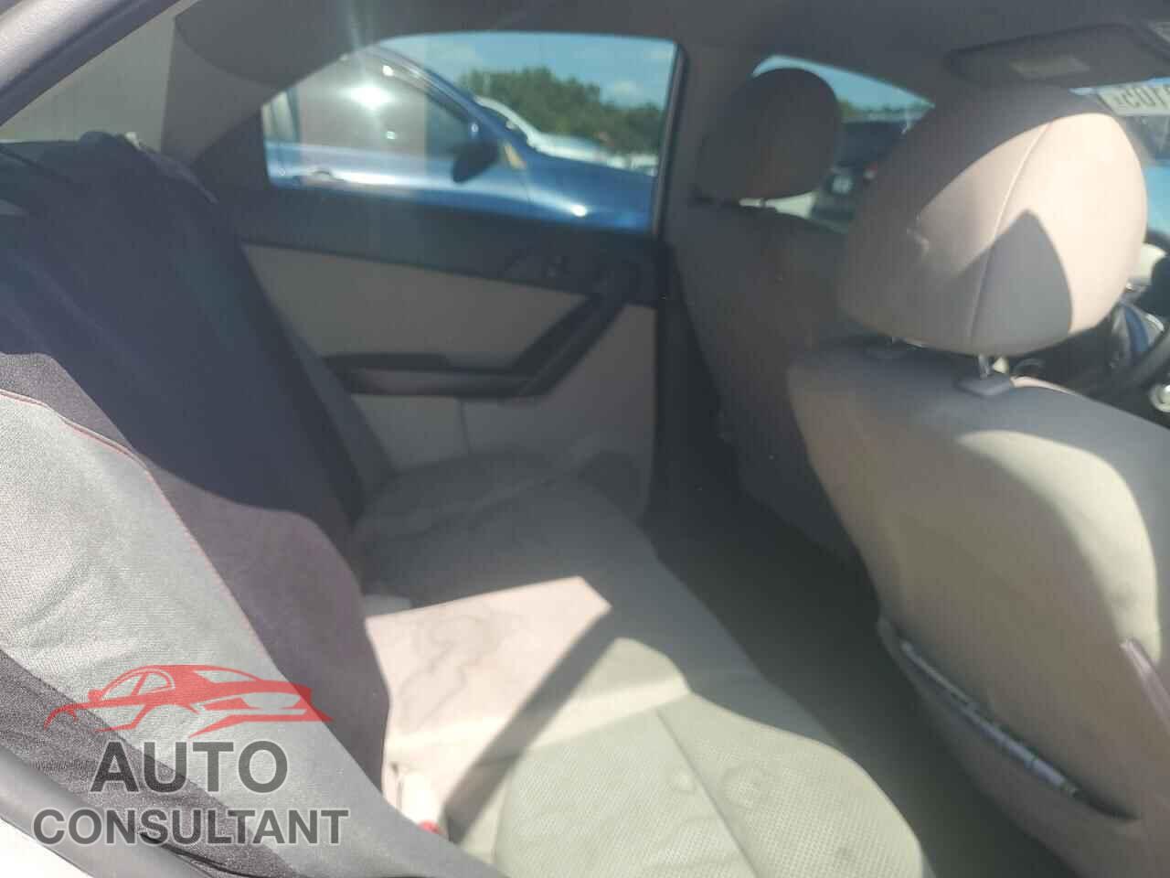 KIA FORTE 2012 - KNAFU4A24C5554894