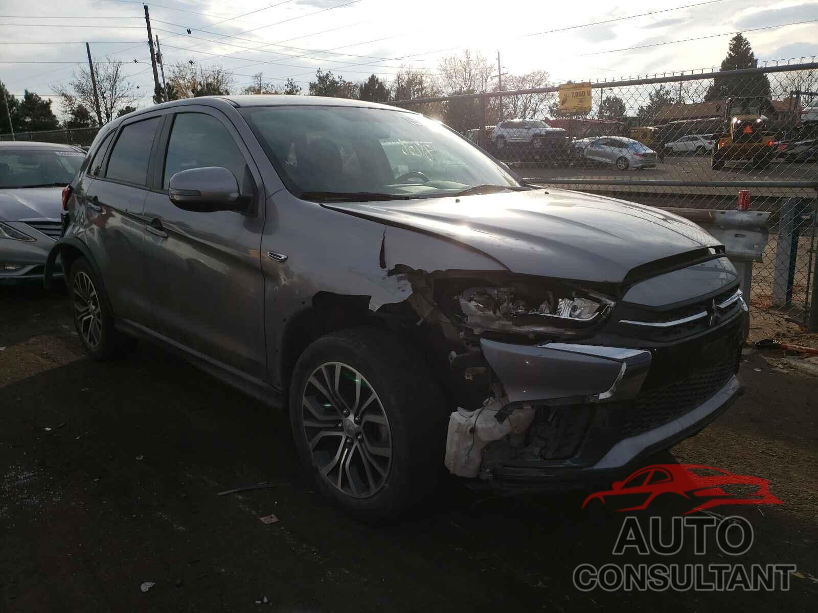 MITSUBISHI OUTLANDER 2019 - JA4AP3AU1KU017138