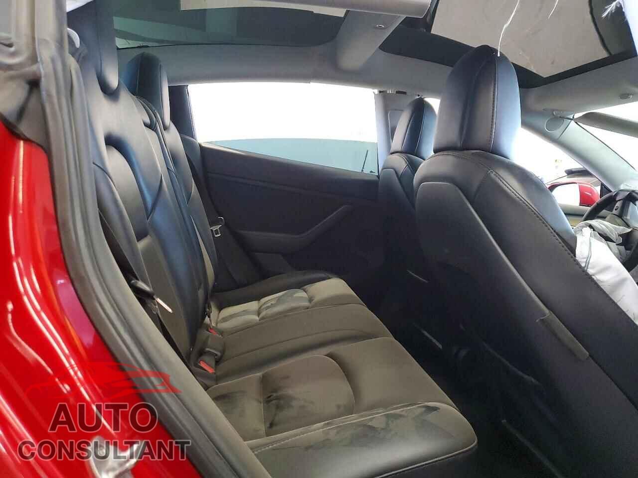TESLA MODEL 3 2022 - 5YJ3E1EA7NF186330