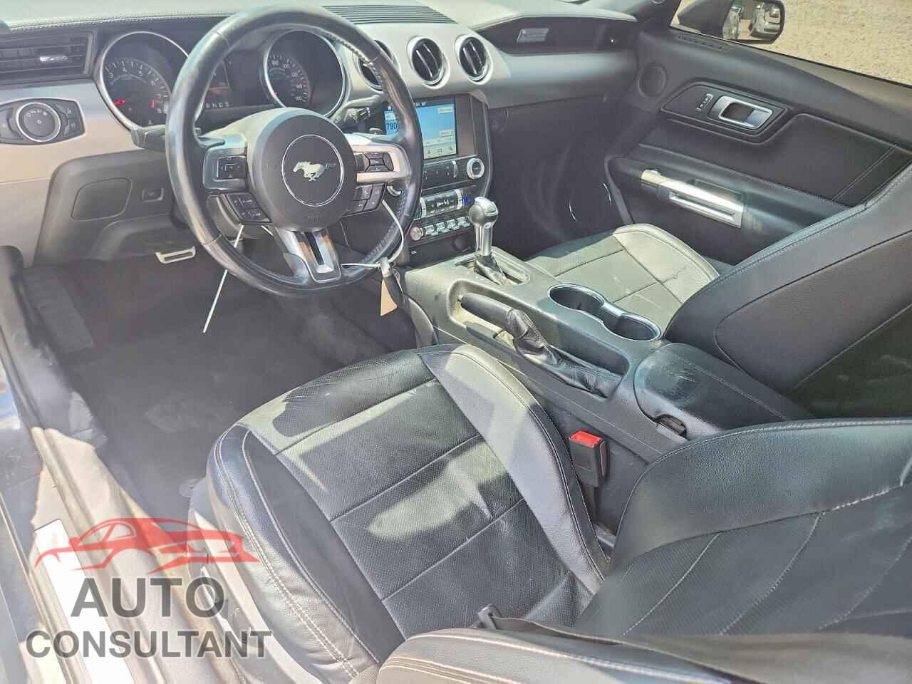 FORD MUSTANG 2018 - 1FA6P8CF9J5126601