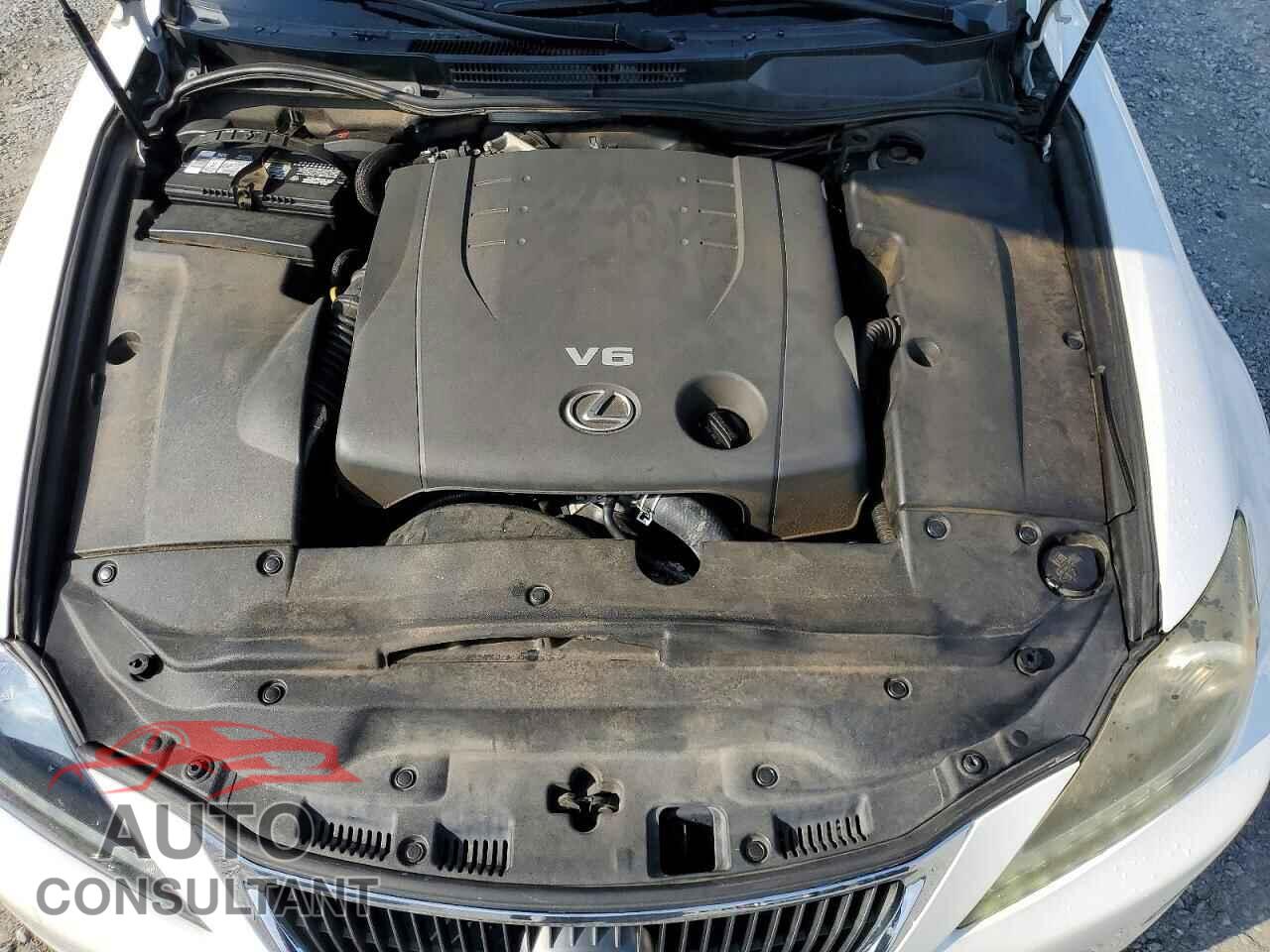 LEXUS IS 2012 - JTHBF5C20C5179809