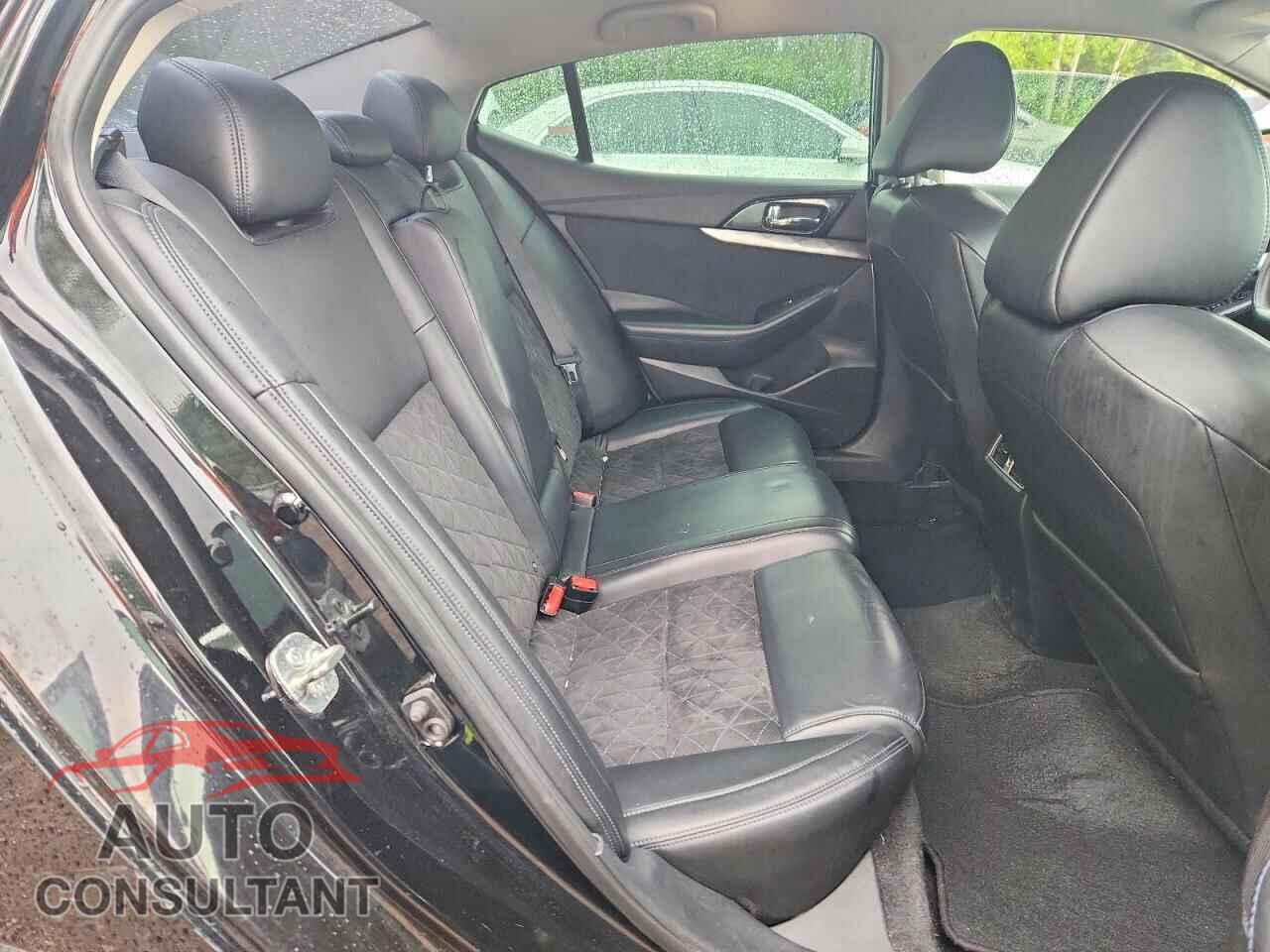 NISSAN MAXIMA 2016 - 1N4AA6AP2GC379839