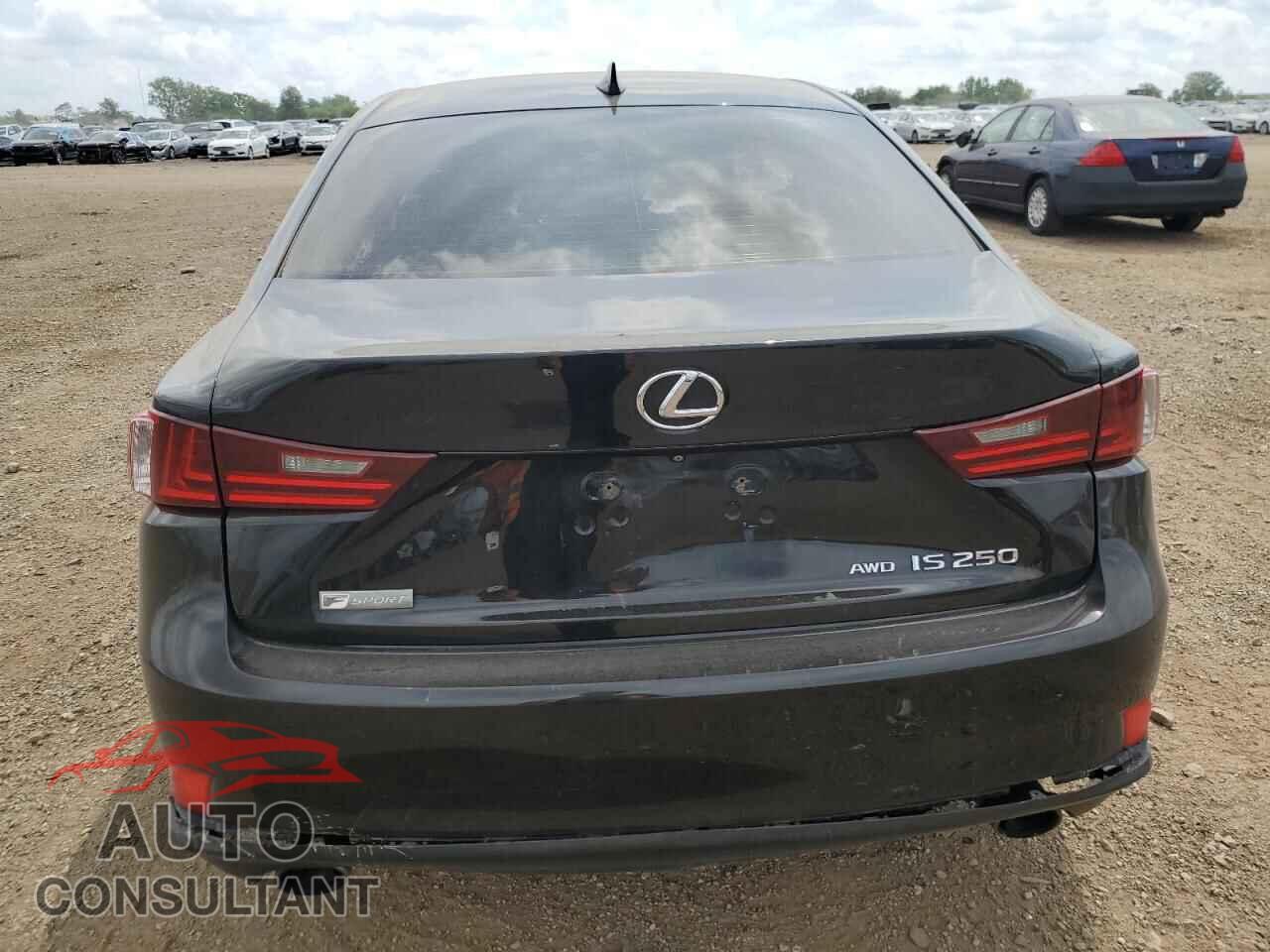 LEXUS IS 2015 - JTHCF1D20F5021387