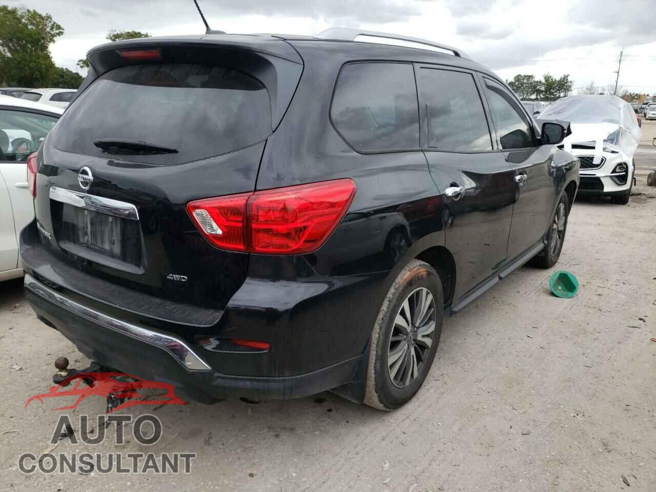 NISSAN PATHFINDER 2017 - 5N1DR2MM6HC620924