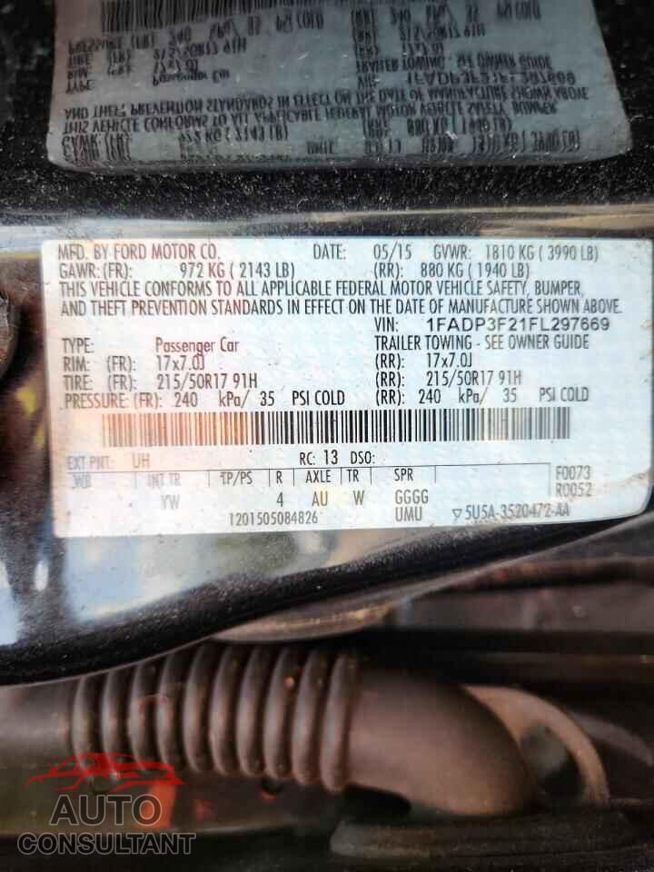 FORD FOCUS 2015 - 1FADP3F21FL297669