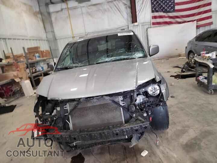 DODGE CARAVAN 2017 - 2C4RDGEG0HR575209
