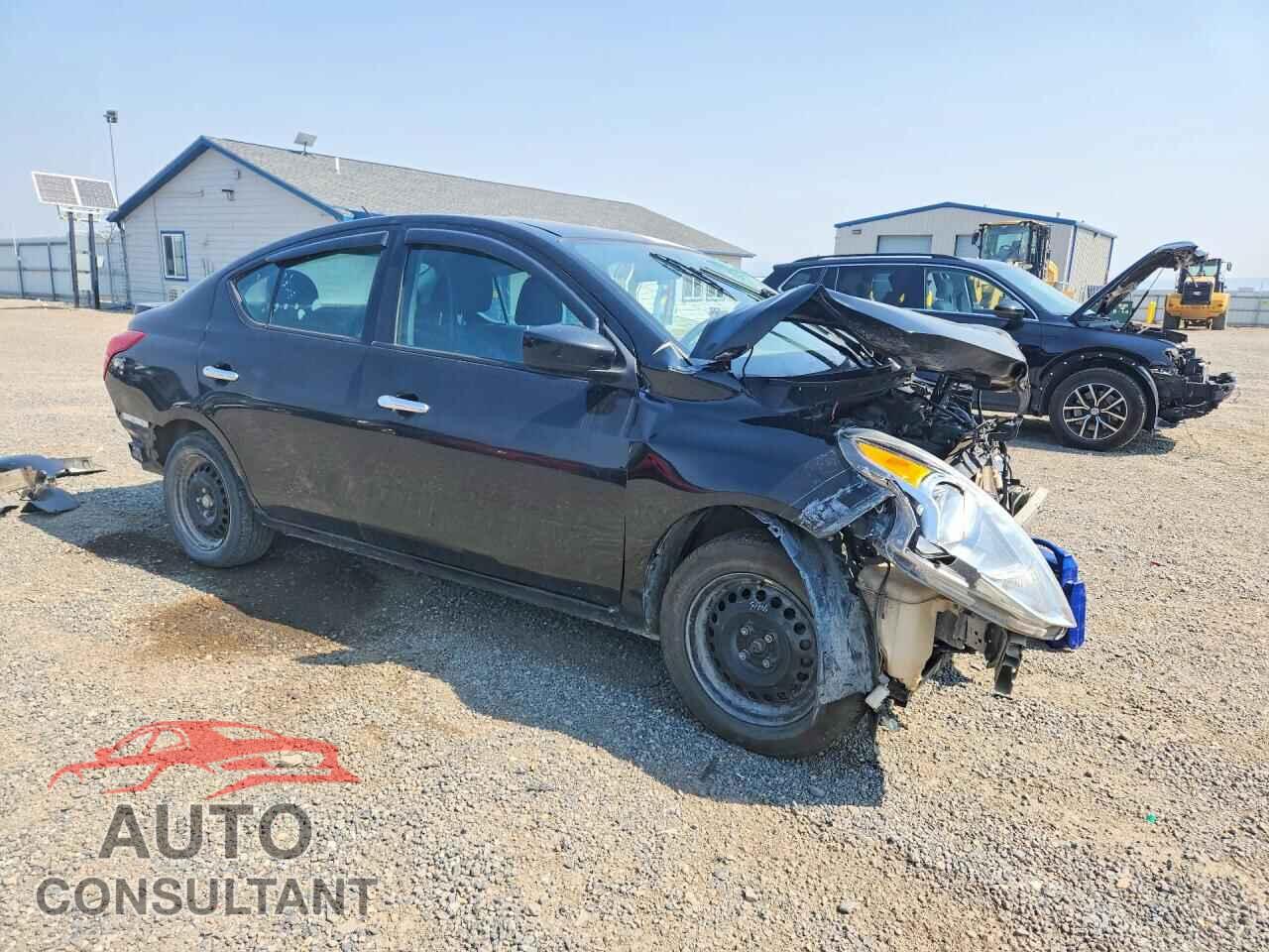 NISSAN VERSA 2019 - 3N1CN7AP3KL824330