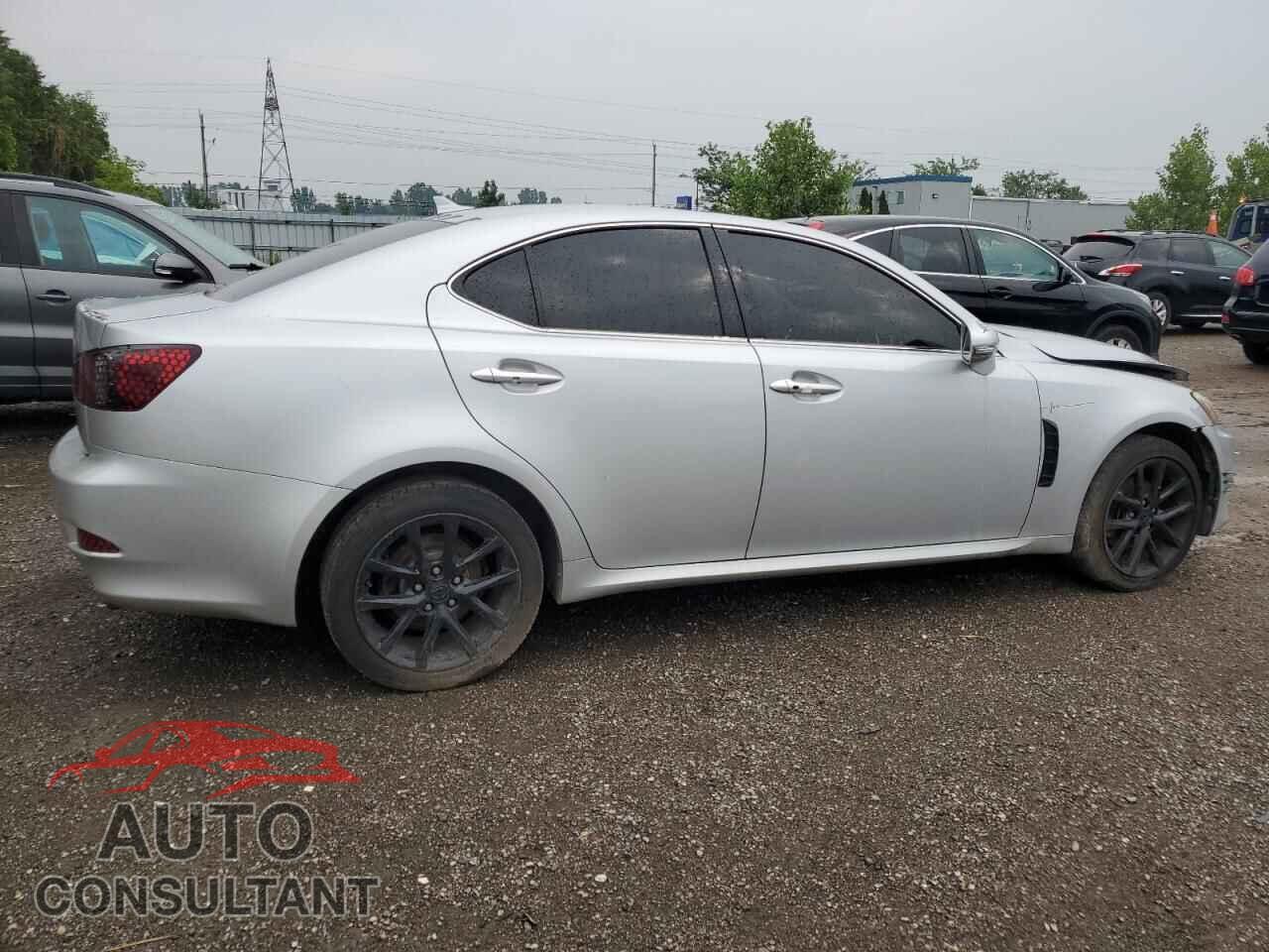 LEXUS IS 2012 - JTHCF5C25C5052882