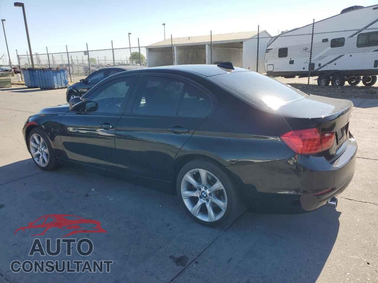 BMW 3 SERIES 2013 - WBA3A9C56DF475187
