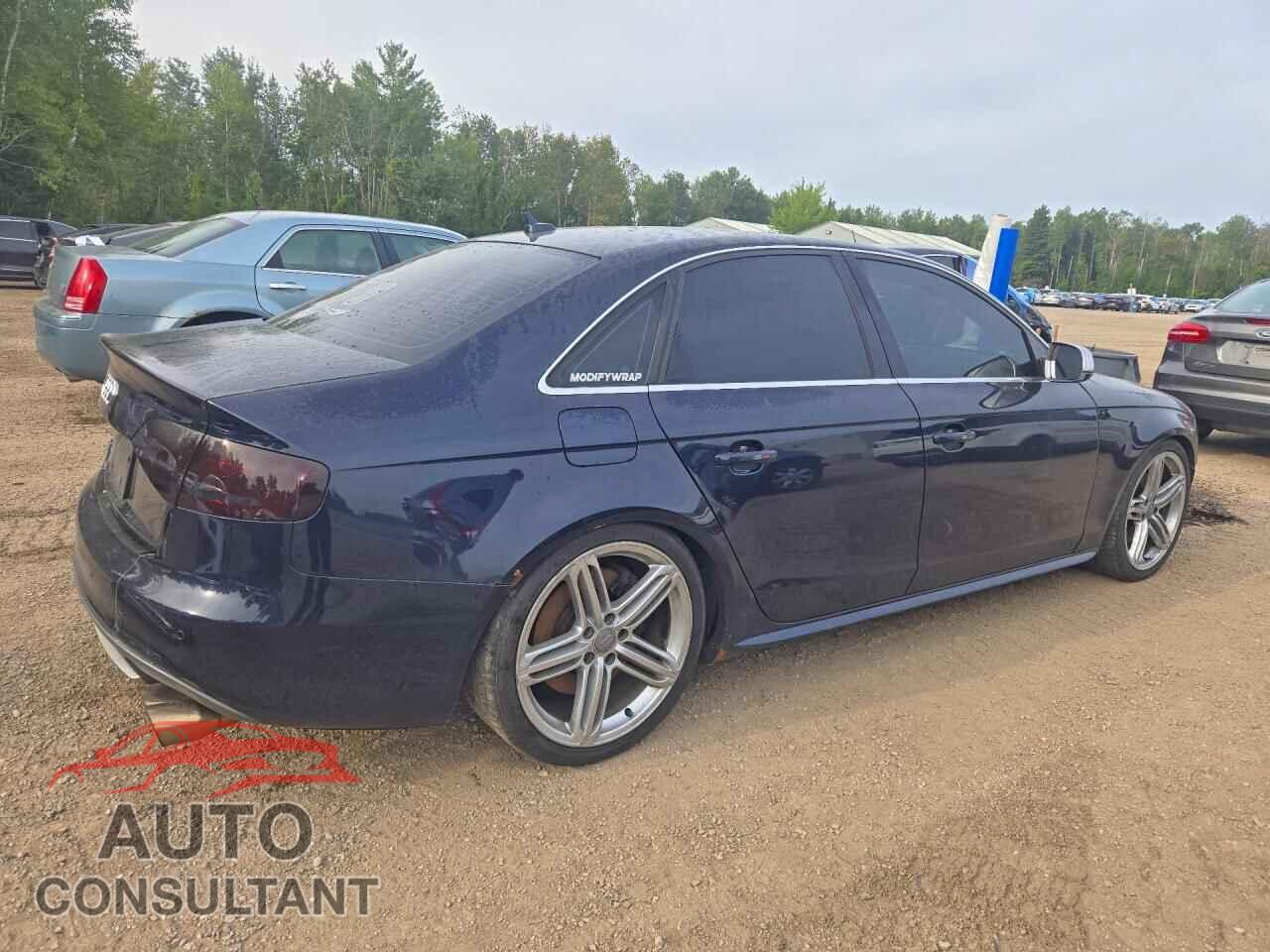AUDI S4/RS4 2011 - WAUFGCFL7BA147774