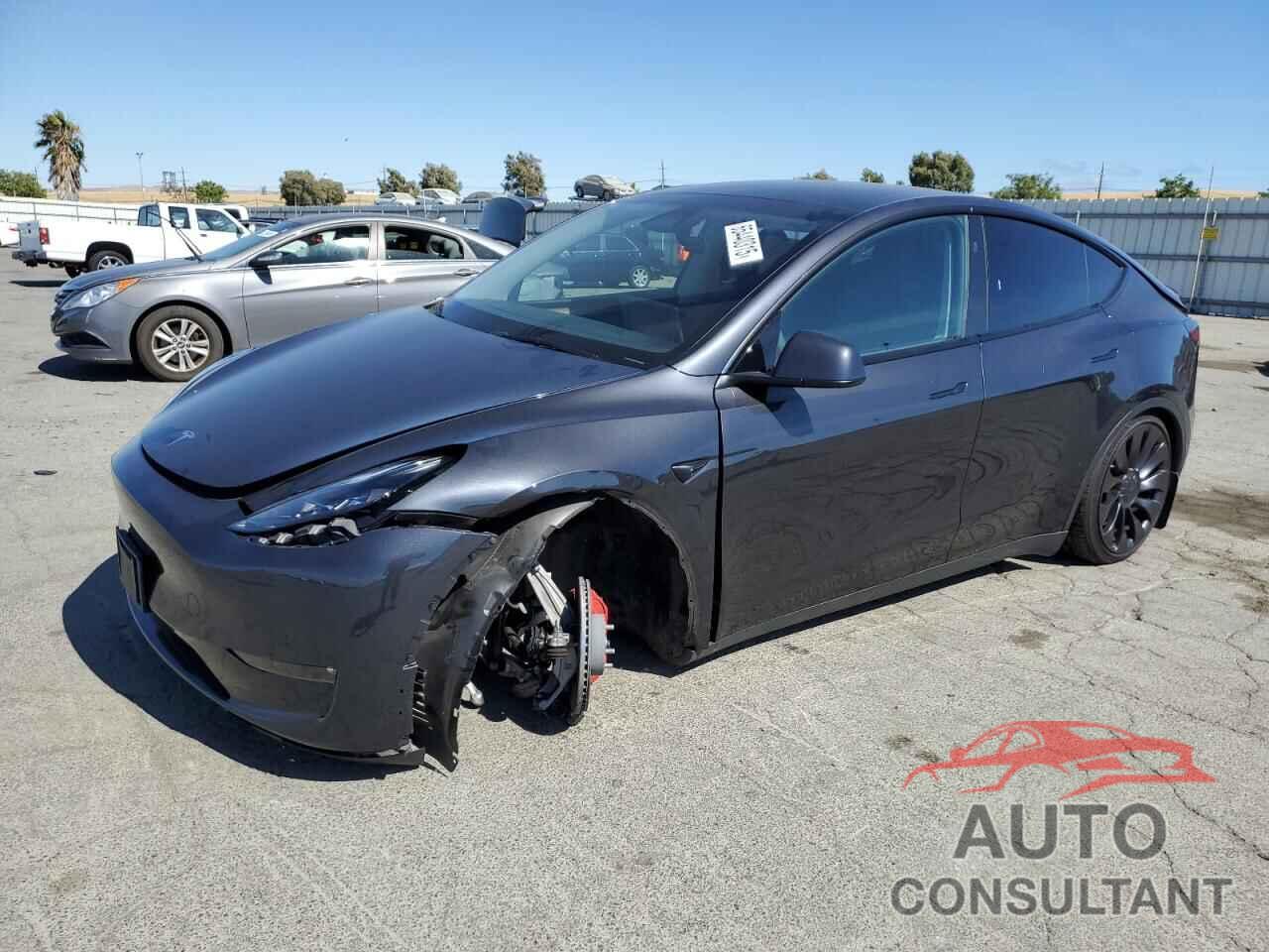 TESLA MODEL Y 2024 - 7SAYGDEF1RF051818