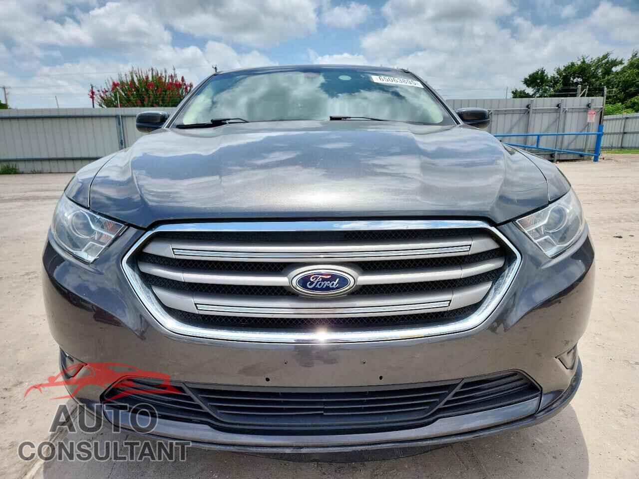 FORD TAURUS 2015 - 1FAHP2E86FG207670