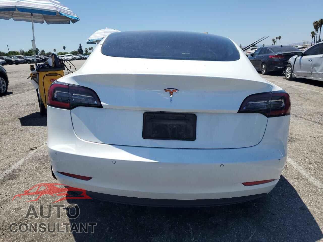 TESLA MODEL 3 2020 - 5YJ3E1EA5LF612822