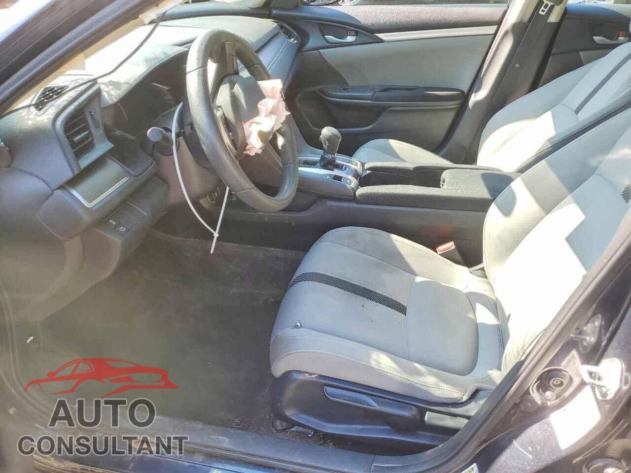 HONDA CIVIC 2017 - 2HGFC2F58HH577397