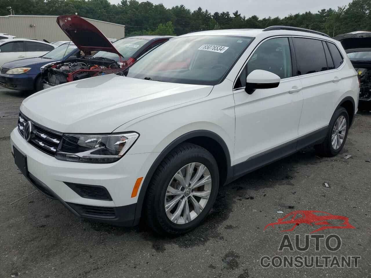 VOLKSWAGEN TIGUAN 2018 - 3VV2B7AX3JM115988