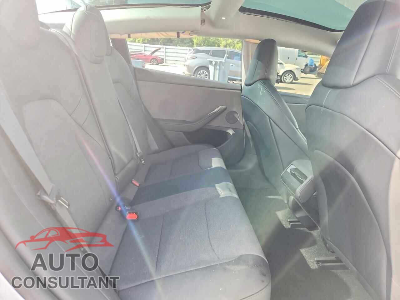 TESLA MODEL 3 2026 - 5YJ3E1EA2TF170064