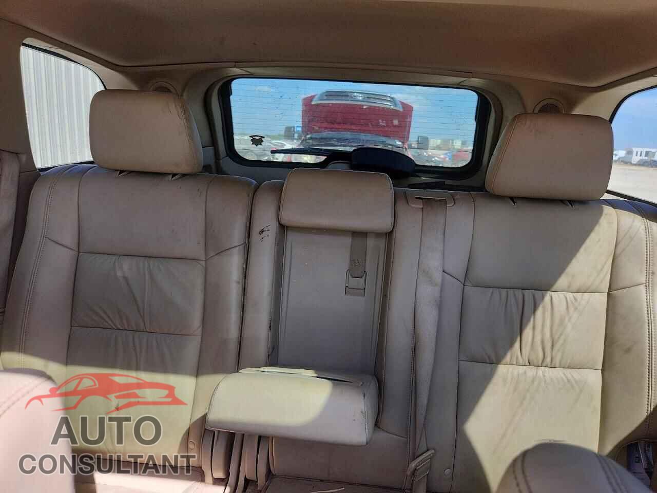 JEEP CHEROKEE 2011 - 1J4RR5GG7BC515991