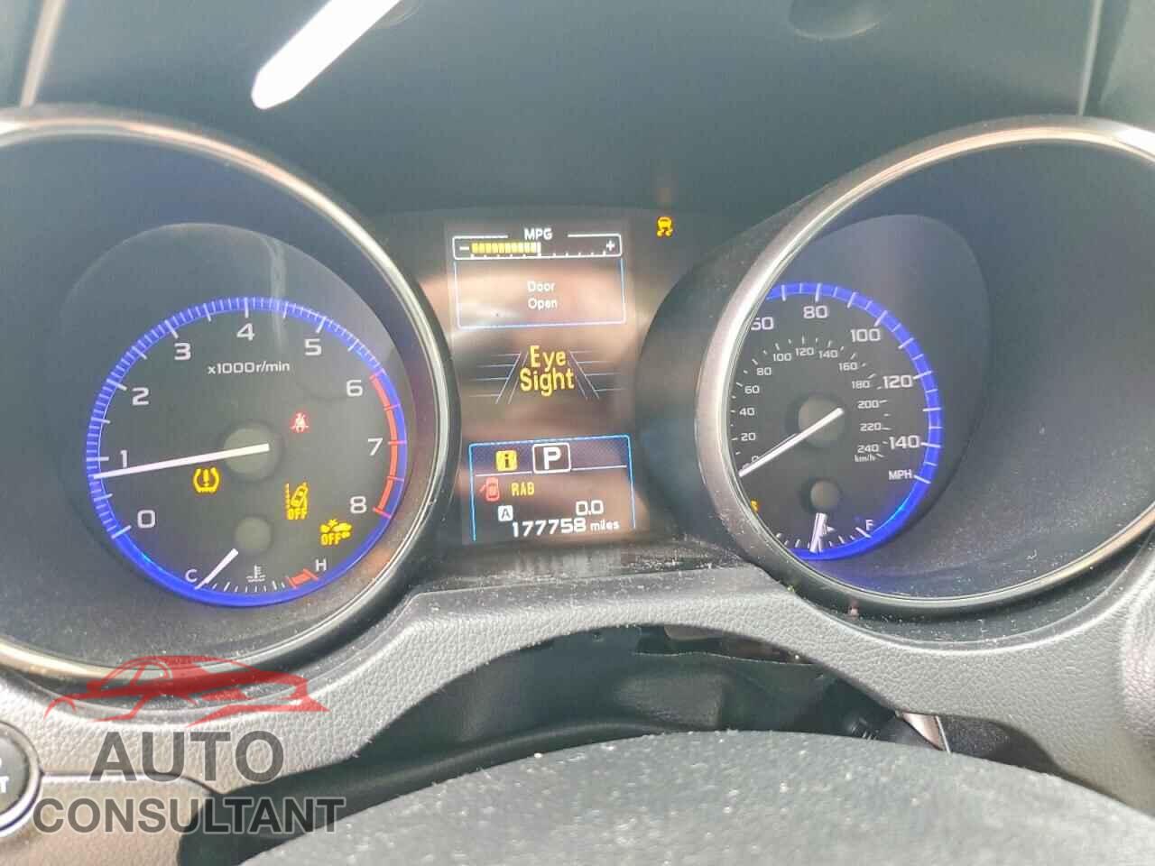 SUBARU OUTBACK 2017 - 4S4BSANC4H3285996