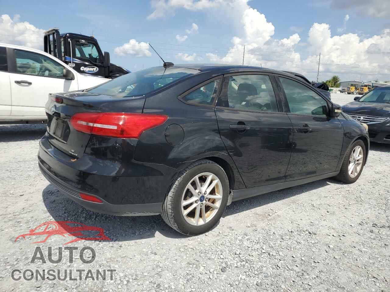 FORD FOCUS 2015 - 1FADP3F27FL282707