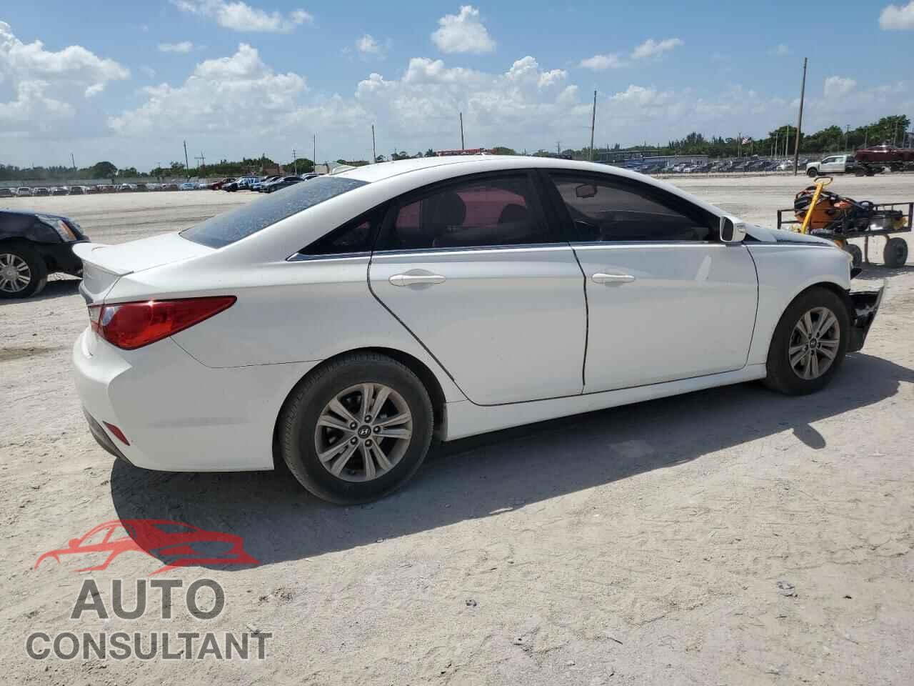 HYUNDAI SONATA 2014 - 5NPEB4AC0EH828107