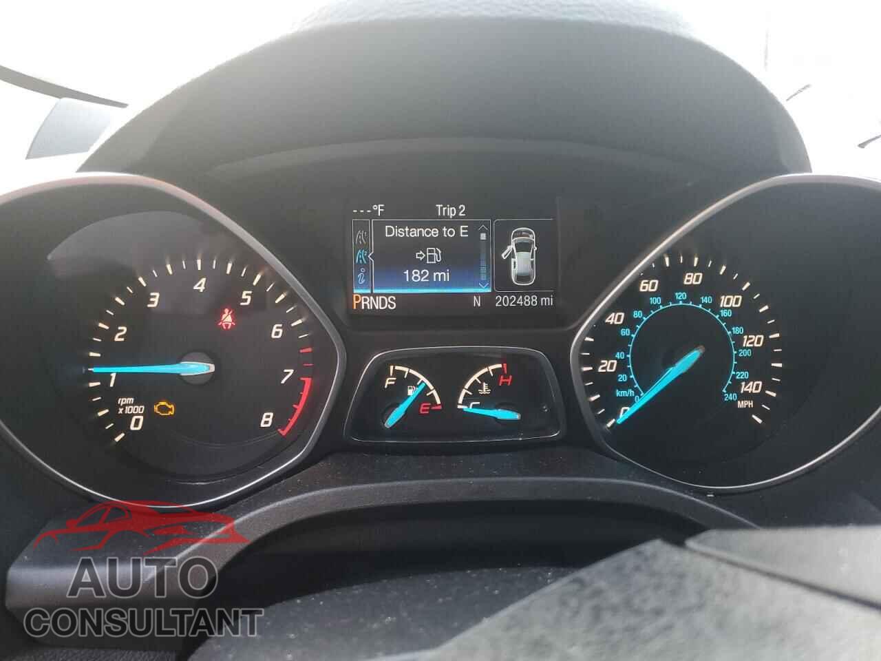 FORD ESCAPE 2016 - 1FMCU9J90GUA25837