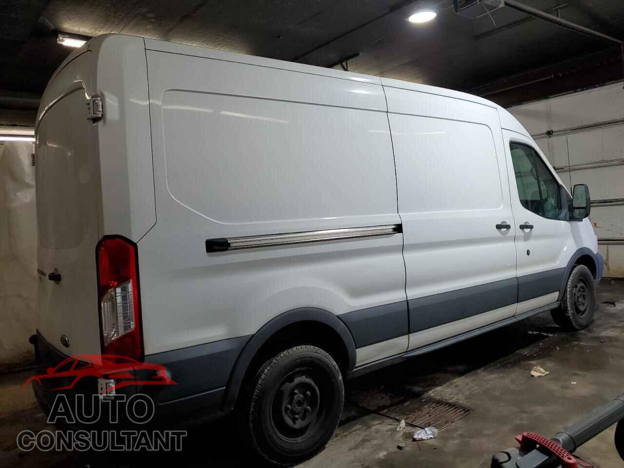 FORD TRANSIT 2015 - 1FTNR2CM8FKB11706